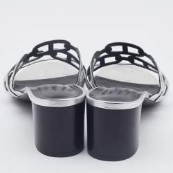Pre Owned Hermes Silver Leather Tandem Slide Sandals Size 40