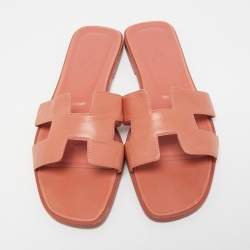 Hermes Coral Leather Oran Flat Sandals Size 40