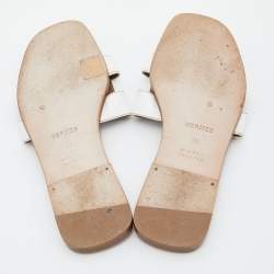 Pre Owned Hermes White Leather Oran Flat Slides Size 38