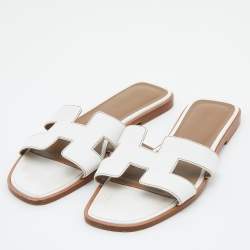 Pre Owned Hermes White Leather Oran Flat Slides Size 38