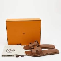 Pre Owned Hermes Brown Leather Oran Flat Slides Size 41