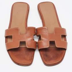 Pre Owned Hermes Brown Leather Oran Flat Slides Size 40