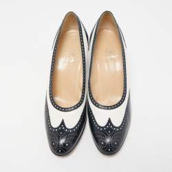 Pre Owned Hermes Blue/White Brogue Leather Round Toe Pumps Size 40