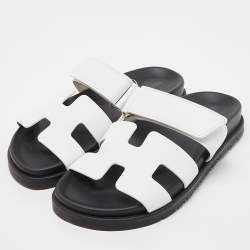 Pre Owned Hermes White Leather Chypre Flat Sandals Size 34