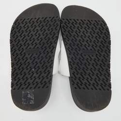 Pre Owned Hermes White Leather Chypre Flat Sandals Size 34