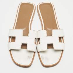 مملوكة مسبقًا Hermes White Leather Oran Flat Slides Size 38