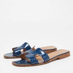 Pre Owned Hermes Blue Patent Leather Oran Flat Slides Size 37