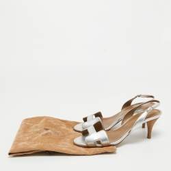 مملوكة مسبقًا Hermes Silver Leather Night Slingback Sandals Size 37