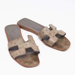 Hermes Green Ostrich Leather Oran Sandals Size 40.5