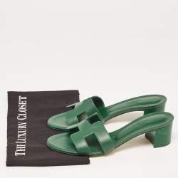 Pre Owned Hermes Green Leather Oran Slides Size 36.5  