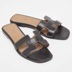 Hermes Black Leather Oran Flat Slides Size 37