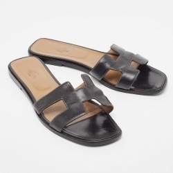 Hermes Black Leather Oran Flat Slides Size 40.5