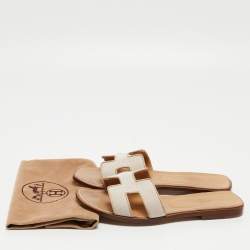 Pre Owned Hermes Two Tone Canvas Oran Flat Slides Size 37.5