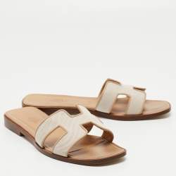 Pre Owned Hermes Two Tone Canvas Oran Flat Slides Size 37.5