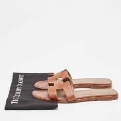 Pre Owned Hermes Brown Leather Oran Flat Slides Size 40  