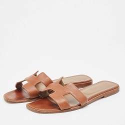 Pre Owned Hermes Brown Leather Oran Flat Slides Size 40  
