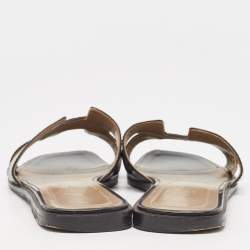 مملوكة مسبقًا Hermes Black Patent Leather Oran Flat Slides Size 38