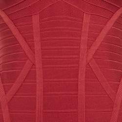 مملوكة مسبقًا فستان باندج هيرفي ليجي أحمر جيرسي ضيق ميدي صغير جداً