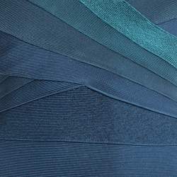 مملوكة مسبقًا Herve Leger Aqua Green Gradient Knit Amee Bandage Dress XS