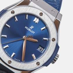 Hublot Blue Titanium Rubber Classic Fusion 581.NX.7170.LR Women's Wristwatch 33 mm