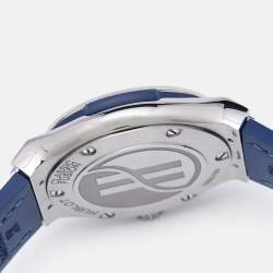 Hublot Blue Titanium Rubber Classic Fusion 581.NX.7170.LR Women's Wristwatch 33 mm