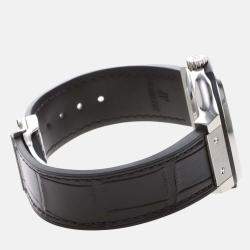 Pre Owned Hublot Classic Fusion 565.NX.1470.LR.1204 Automatic Black Diamonds Titanium Women's Wristwatch 38mm