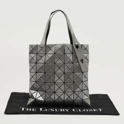 مملوكة مسبقًا Issey Miyake Bao Bao Grey PVC Tote