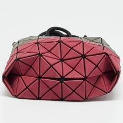 مملوكة مسبقًا Issey Miyake Baobao Grey/Burgundy PU Leather and Mesh Nylon Bucket Bag