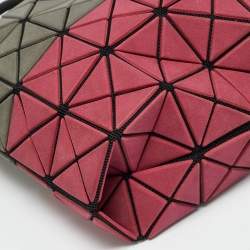 مملوكة مسبقًا Issey Miyake Baobao Grey/Burgundy PU Leather and Mesh Nylon Bucket Bag