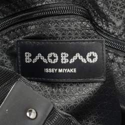 Pre Owned حقيبة يد توت إيسي مياكي بيج/زهري من PVC ونايلون شبكي باو باو