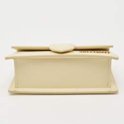 Pre Owned Jacquemus Ivory Leather Mini Le Bambino Top Handle Bag.