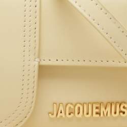 Pre Owned Jacquemus Ivory Leather Mini Le Bambino Top Handle Bag.