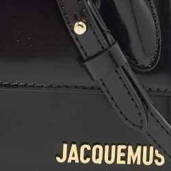 مملوكة مسبقًا Jacquemus Long Le Chiquito Boucle Black Glossy Leather Top Handle Bag