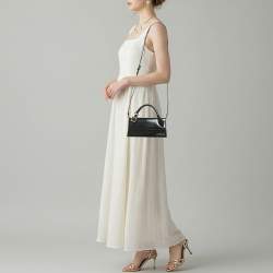 مملوكة مسبقًا Jacquemus Long Le Chiquito Boucle Black Glossy Leather Top Handle Bag