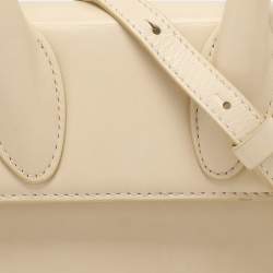 Pre Owned Jacquemus Cream Leather Le Chiquito Moyen Top Handle Bag
