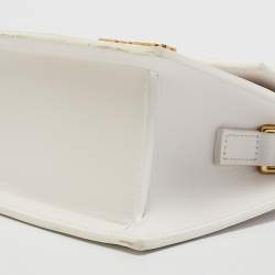 Pre Owned Jacquemus White Leather Le Chiquito Moyen Top Handle Bag