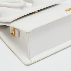 Pre Owned Jacquemus White Leather Le Chiquito Noeud Top Handle Bag