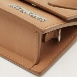 مملوكة مسبقًا حقيبة جاكيموس ميني لي شيكيتو جلد بني بيد علوية