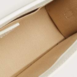 Pre Owned Jacquemus White Leather Long Le Chiquito Top Handle Bag