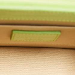 Pre Owned حقيبة يد جاكيموس لو تشيكيتو موين جلد منقوش على شكل تمساح أخضر تفاحي