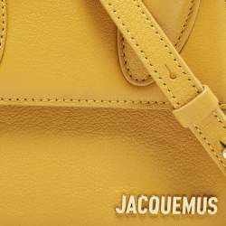 مملوكة مسبقًا Jacquemus Le Chiquito Moyen Yellow Leather Top Handle Bag