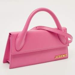 مملوكة مسبقًا حقيبة جاكيموس لُو شيكويتُو جلد أبيض طويلة بيد علوية