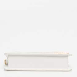 مملوكة مسبقًا حقيبة جاكيموس لُو شيكيتو طويل جلد أبيض بيد علوية