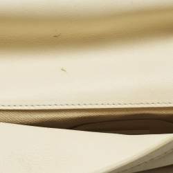 Pre Owned Jacquemus La Rond Carré Ivory Leather Clutch