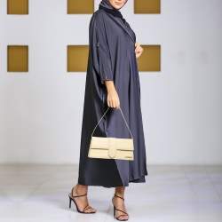 Pre Owned Jacquemus Le Bambino Long Cream Leather Bag