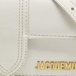 مملوكة مسبقًا Jacquemus Le Bambino Mini White Leather Top Handle Bag