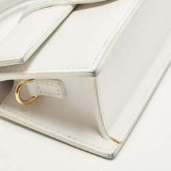 مملوكة مسبقًا Jacquemus Le Bambino Mini White Leather Top Handle Bag