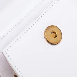 مملوكة مسبقًا Jacquemus White Leather Le Chiquito Mini Bag