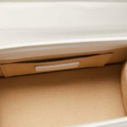 مملوكة مسبقًا Jacquemus White Leather Le Chiquito Top Handle Bag