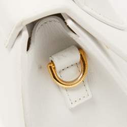مملوكة مسبقًا Jacquemus White Leather Le Chiquito Top Handle Bag